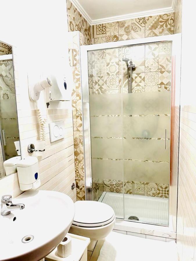 Rome Star Guesthouse Termini Ngoại thất bức ảnh
