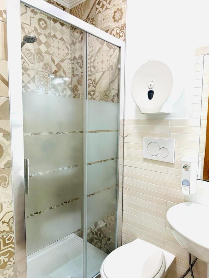 Rome Star Guesthouse Termini Ngoại thất bức ảnh