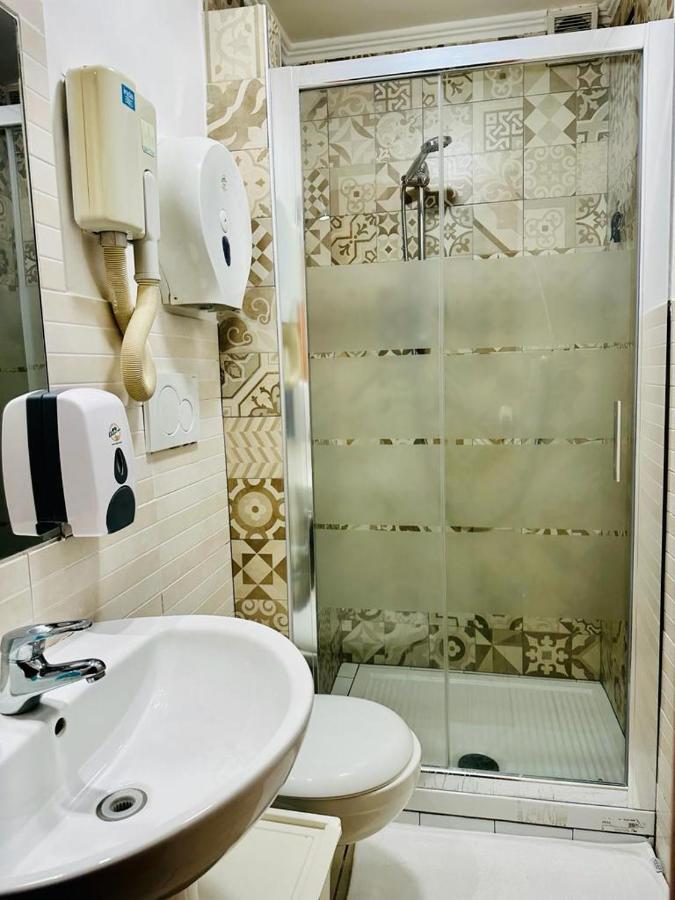 Rome Star Guesthouse Termini Ngoại thất bức ảnh